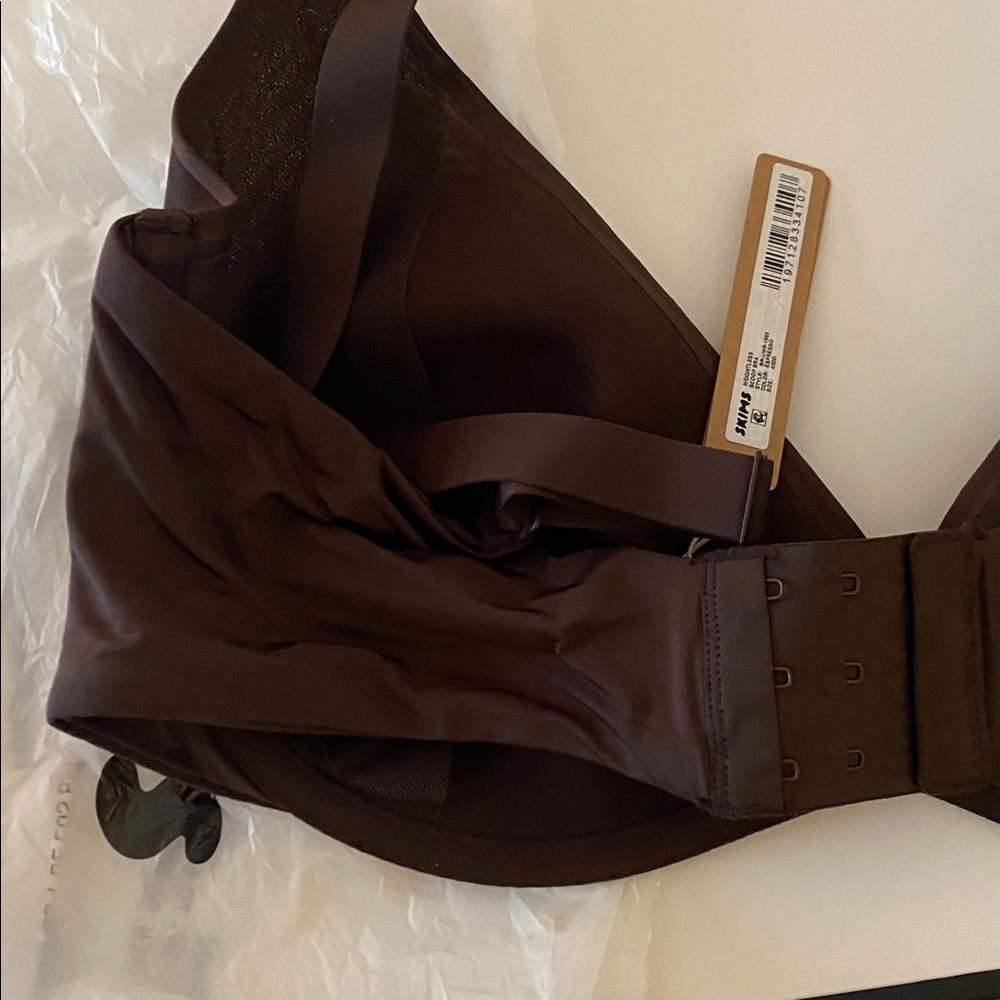 NWT SKIMS Weightless Scoop Bra - Espresso 40DD